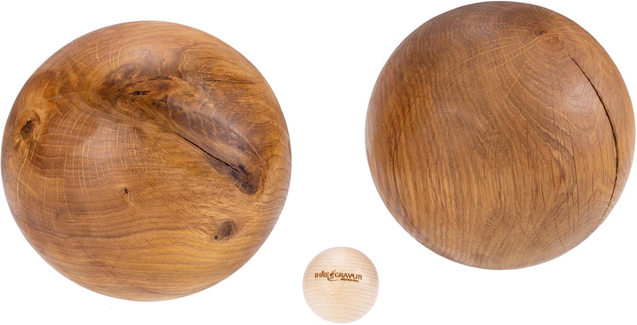 gedrechselte Eichenkugel