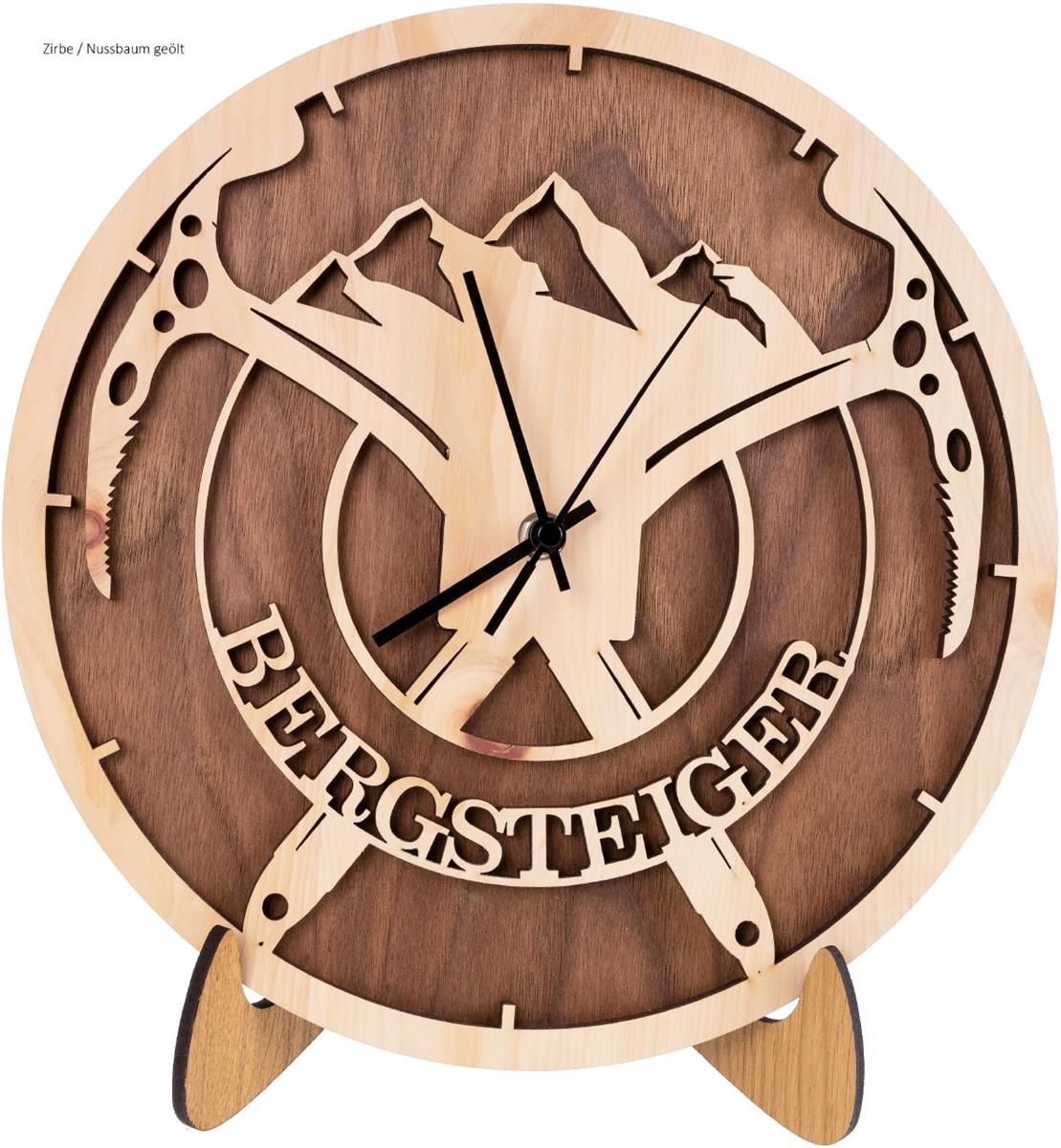 Wanduhr aus Naturholz mit Bergsteiger-Motiv und geräuschlosem Funkuhrwerk, handgefertigt