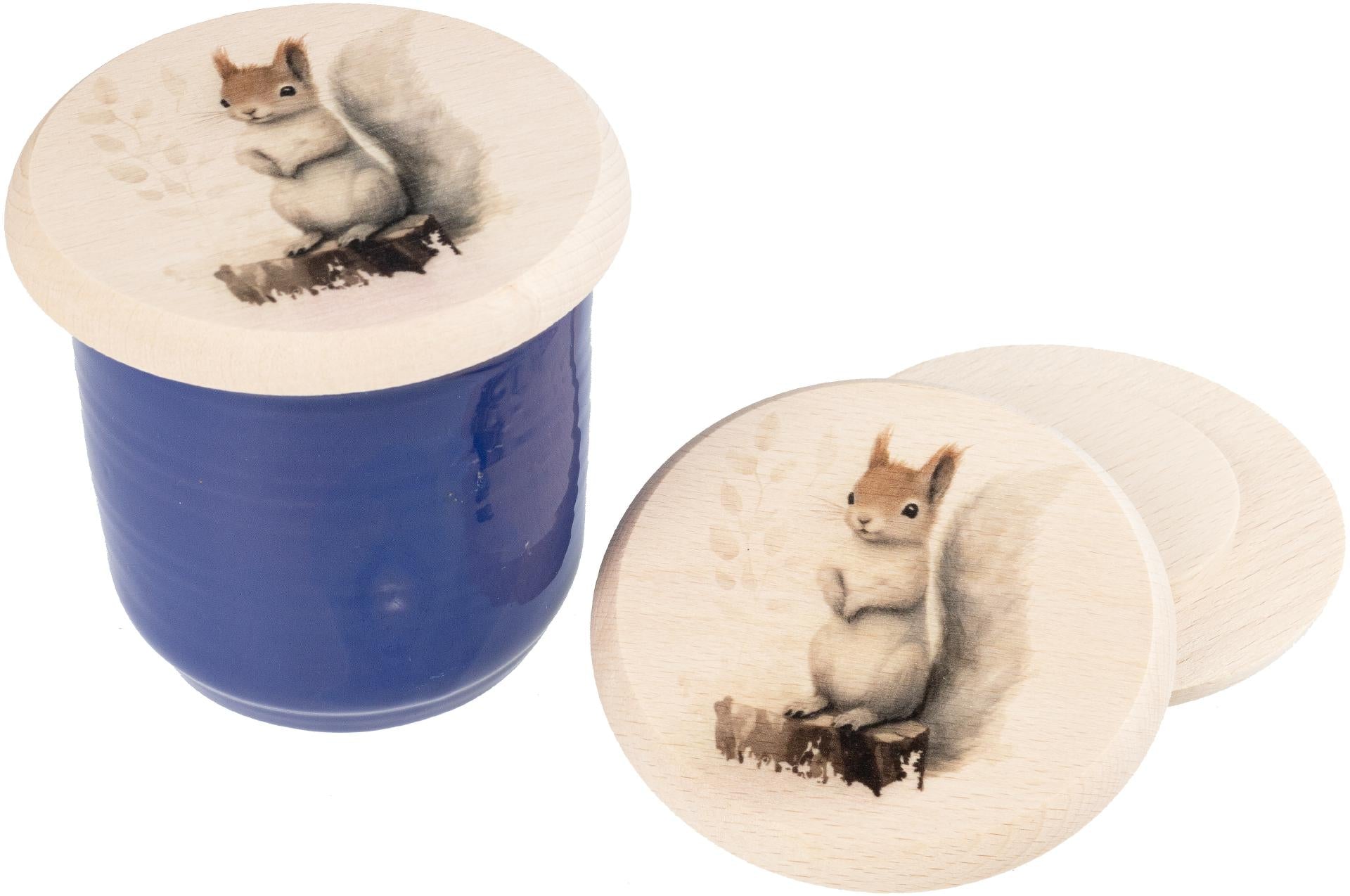 Glasabdeckung aus Buchenholz mit Eichhörnchen‑Motiv