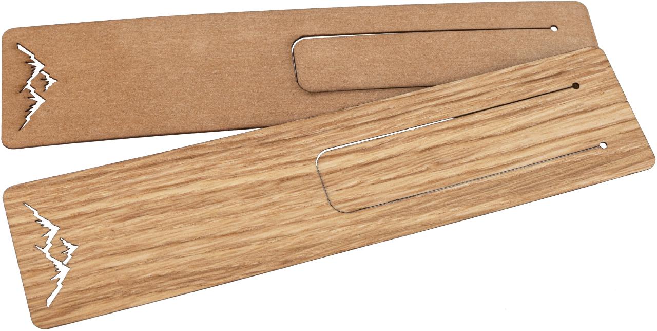 Holz-Lesezeichen aus geölter Eiche mit Bergmotiv und feiner Gravur, 150 × 35 × 0,7 mm

