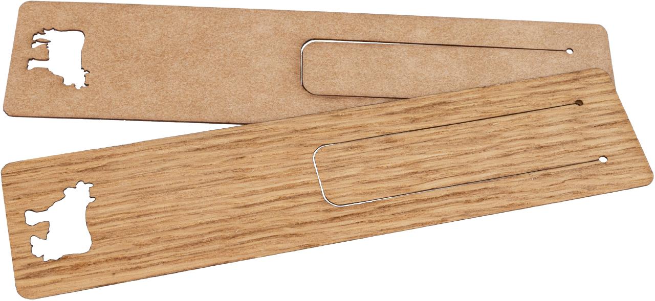 Holz-Lesezeichen aus geölter Eiche mit feiner Gravur, leicht und flexibel, Kuhmotiv
