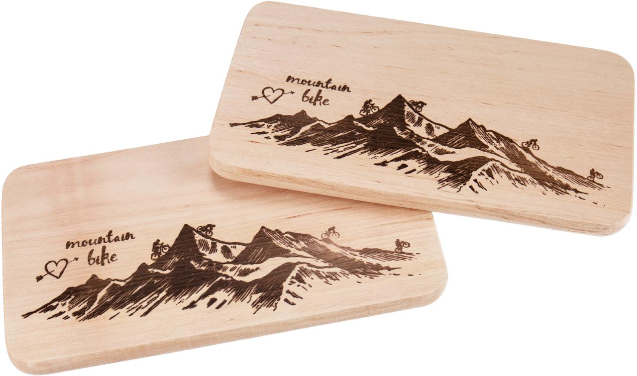 Schneidebrett Erle mit Mountainbike-Motiv – lasergraviert, Geschenk für MTB-Fans
